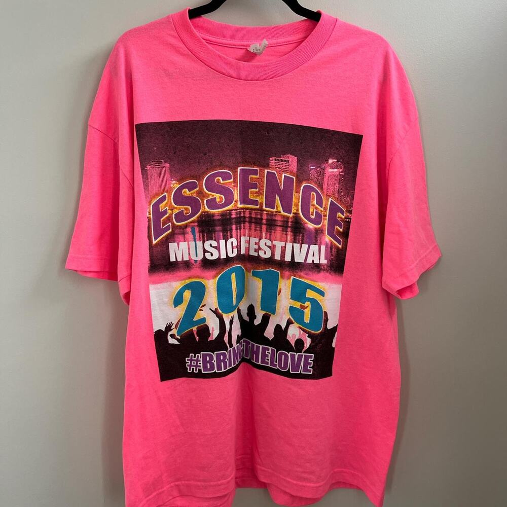 Essence music festival 2015 t shirt pink Mary j blige Usher